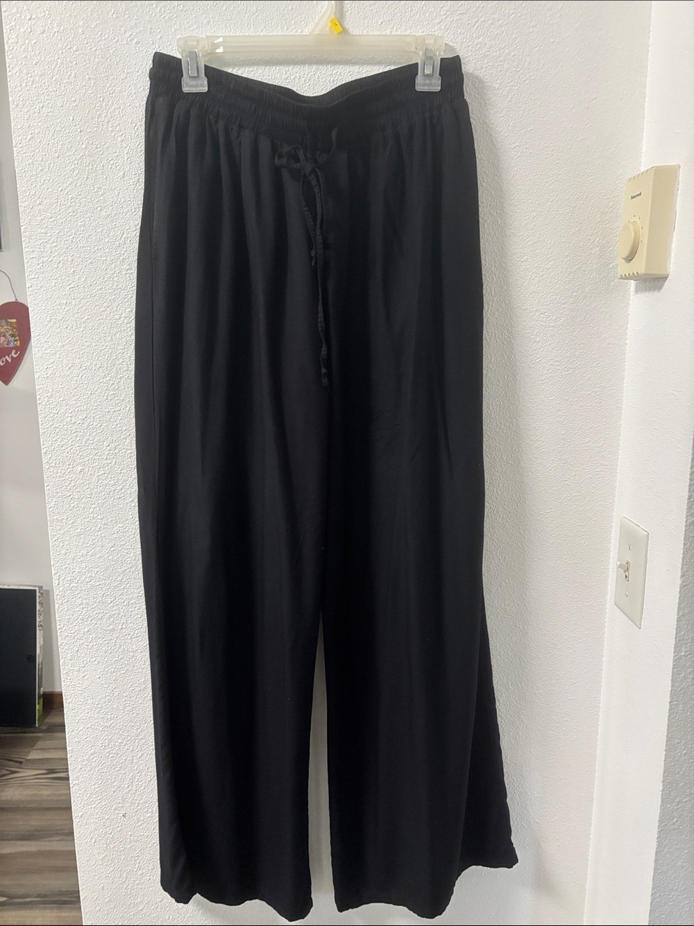 Wide-Leg Women's Pull-On Pants with Drawstring - Black